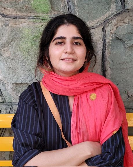 سپیده قلیان، زندانی سیاسی با اتهام «تبلیغ علیه نظام» به یک سال حبس دیگر محکوم شد