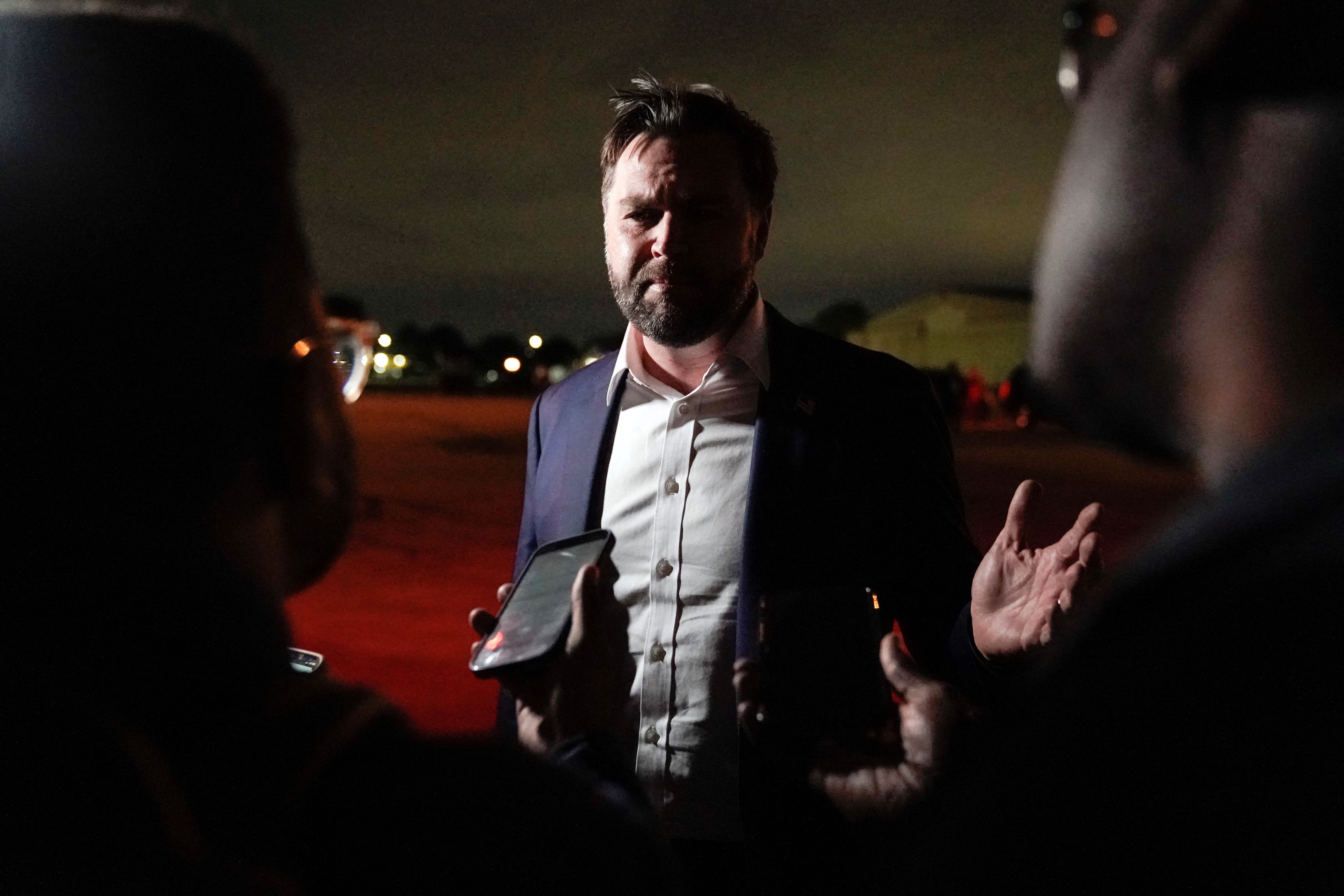 ونس: پیشرفت‌های مقطعی و نامنظم در جریان توافق حماس و اسرائیلی طبیعی است