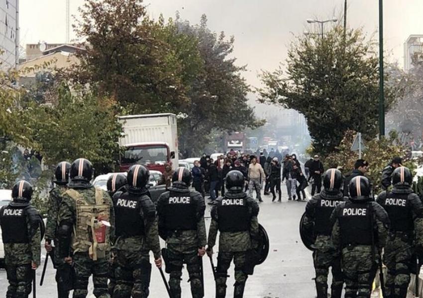 درخواست جاوید رحمان از جامعه جهانی برای پاسخگو کردن مقام‌های جمهوری اسلامی