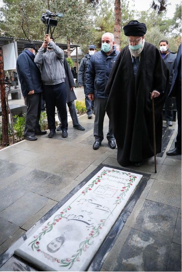 Supreme Leader Ali Khamenei visiting the grave of Arman Aliverdi on February 1.