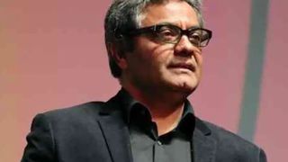 Iranian Filmmaker Flees Country After Prison Sentence