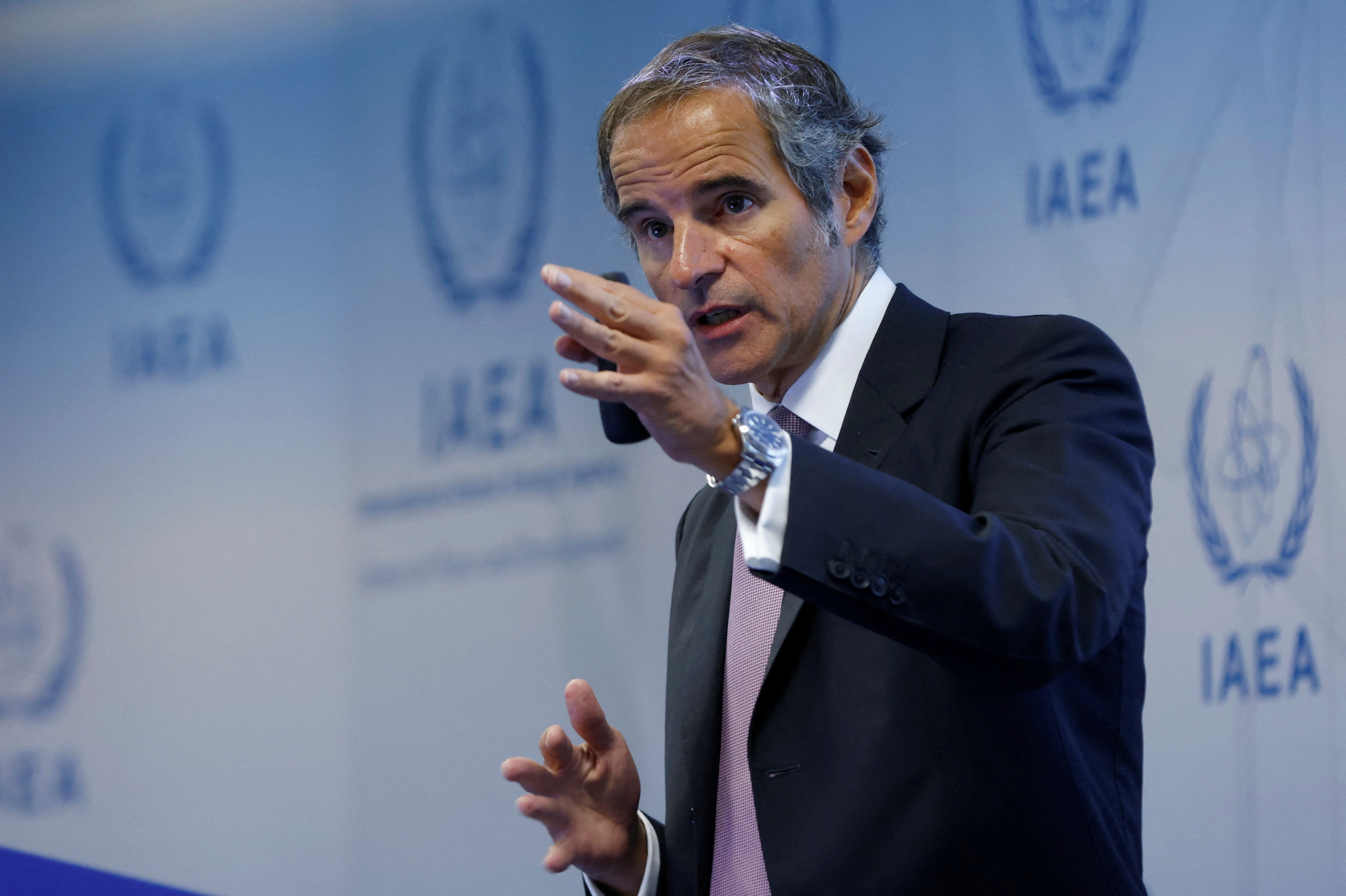 گروسی: از سرگیری بازرسی از سایت‌های اتمی احتمال حمله نظامی به ایران را کاهش می‌دهد