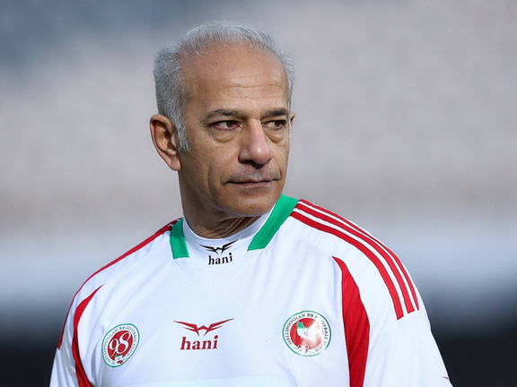 کنایه نوروزی محمد خاکپور: لبخند از لبهای همه دور شده است