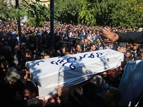 Anti-Regime Slogans Chanted At Funeral Of Murdered Iranian Filmmaker