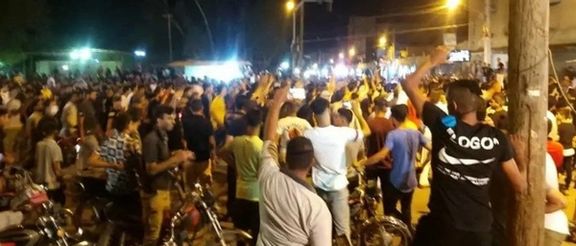 بیش از ۶۰۰ هنرمند سینما، موسیقی و هنرهای تجسمی سرکوب اعتراضات خوزستان را محکوم کردند