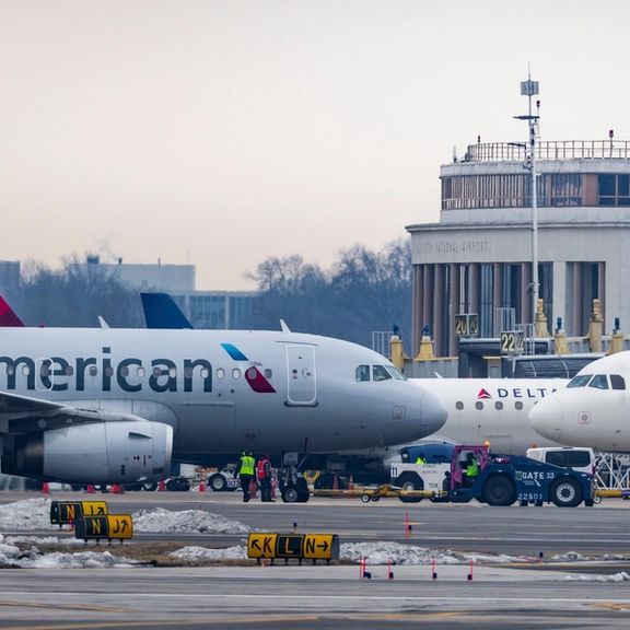 آمریکا ۴۴ پرواز به سمت چین را به حالت تعلیق در آورد