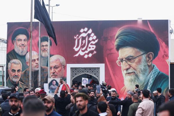  انتشار تصاویر حضور حشد الشعبی در ایران موجی از انتقادات را در پی داشت