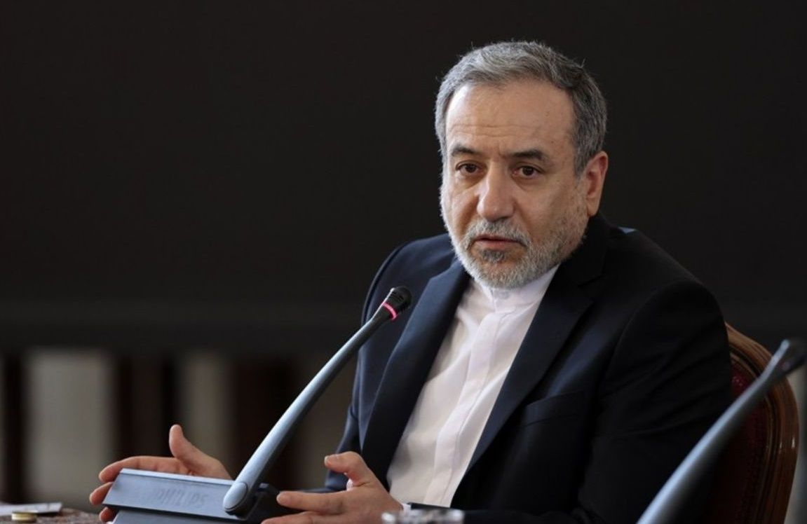 هیلل نویر خطاب به عباس عراقچی: اگر به داووس بروی با شکایت کیفری روبرو می‌شوی