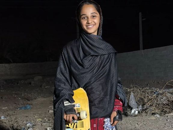 عابده جدگال، قهرمان نوجوان موجسواری ایران از چابهار