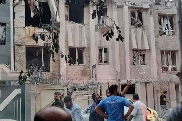 Panic in Tehran: exodus as Israel strikes for a third day