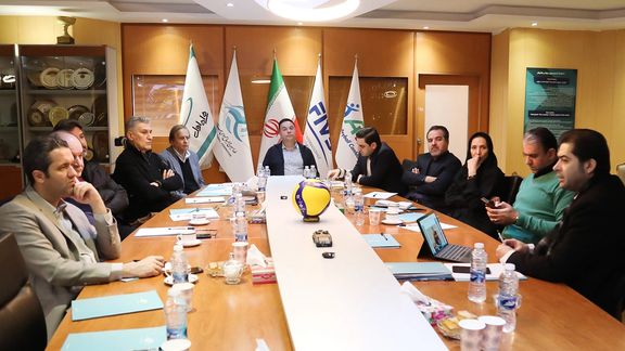 انصراف گزینههای تیمملی والیبال؛ترس مربیان خارجی به دلیل انفجارهای کرمان یا دخالت دلالان؟
