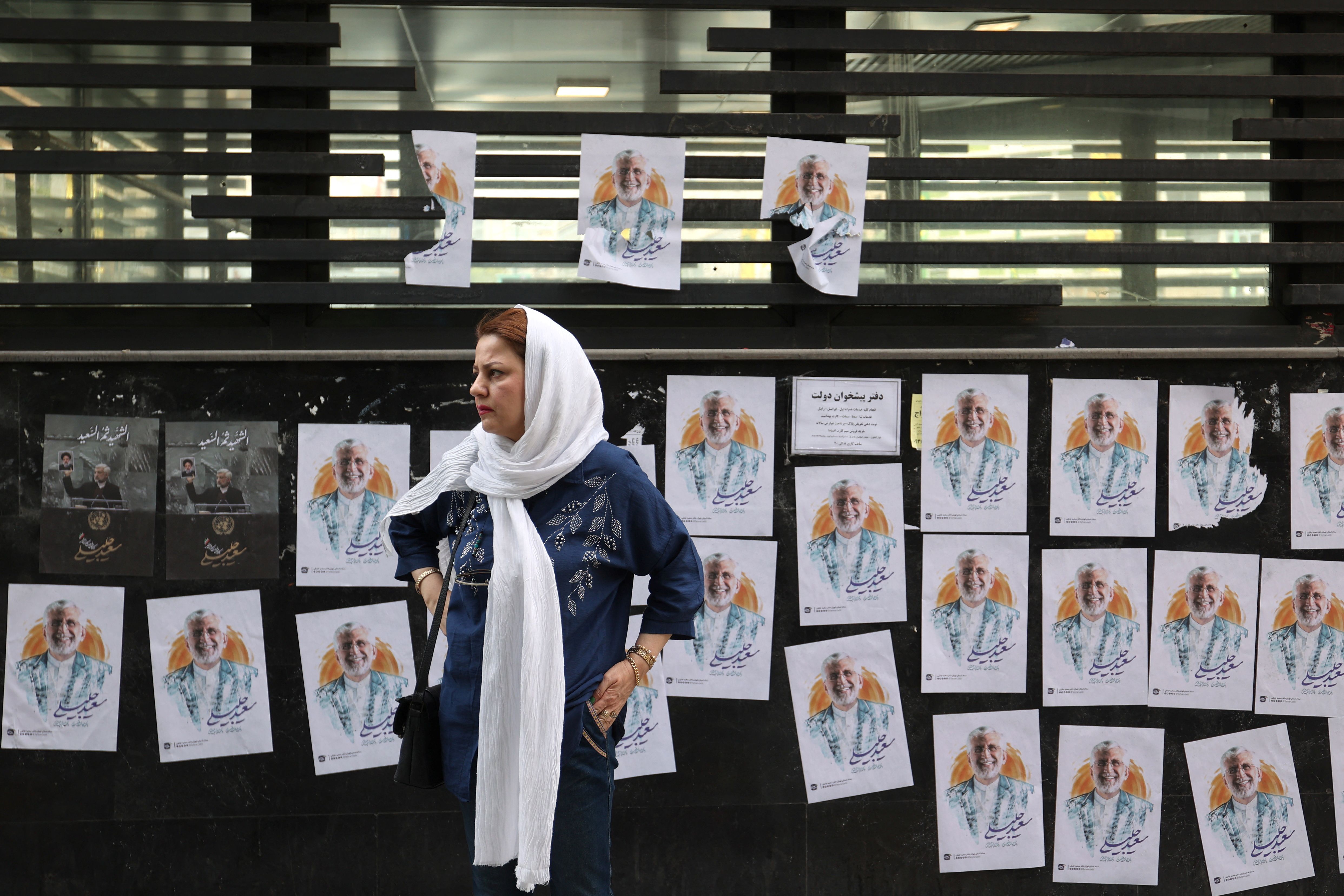 Iranians await to see turnout in Friday's presidential runoff