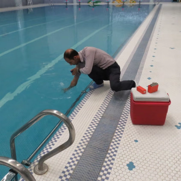 قطع المياه عن المسابح العامة والخاصة في إيران.. بسبب أزمة المياه