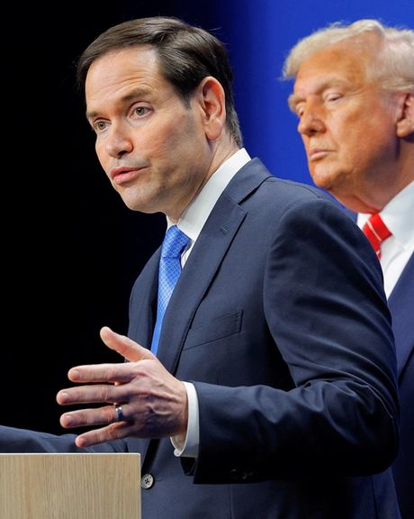 وزیر خارجه آمریکا: تهران باید مستقیما با واشینگتن مذاکره کند نه از طریق کشور سوم یا چهارم