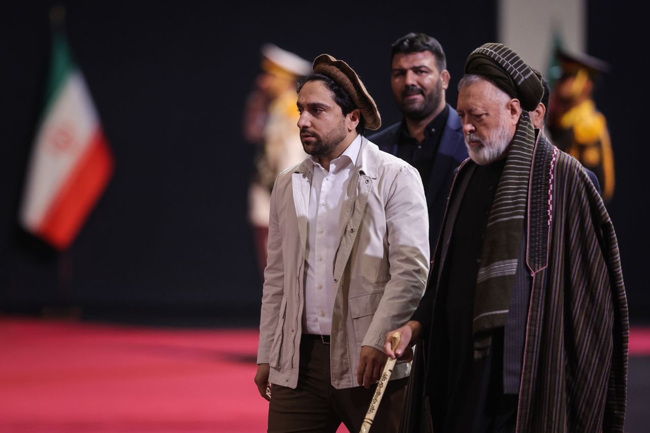 دعوت از مخالفان طالبان به مراسم دفن علی خامنه‌ای، خشم حامیان این گروه را برانگیخت