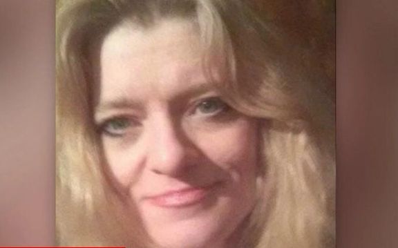 یک زن در آمریکا پس از دو سال از اغما بیرون آمد و برادرش را مسئول حمله به خود معرفی کرد