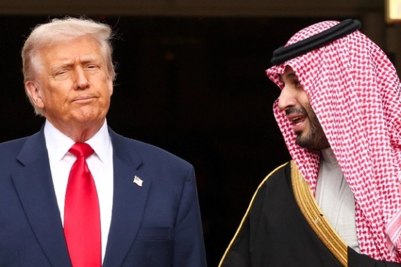 دونالد ترامپ، رییسجمهوری آمریکا، در دیدار با محمد بنسلمان، ولیعهد عربستان سعودی، در کاخ سفید