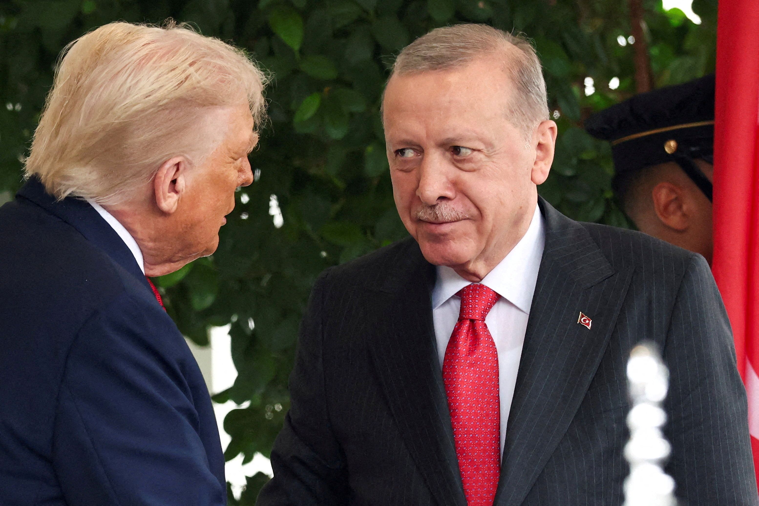 اکسیوس: نتانیاهو از ترامپ خواسته پیش از نشست ناتو اردوغان را مهار کند