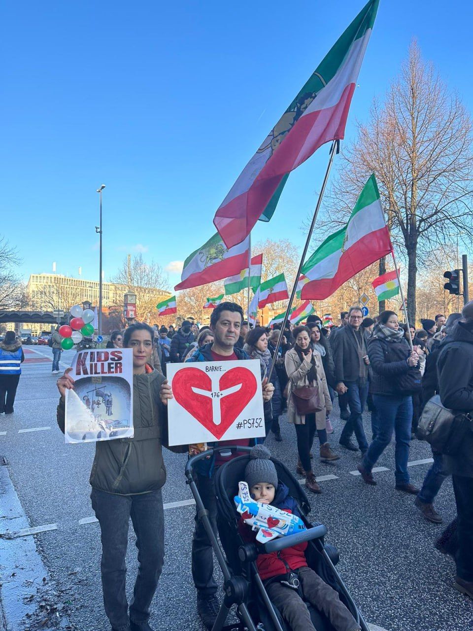 دادخواهی برای قربانیان هواپیمای اوکراینی و همبستگی با خیزش انقلابی 