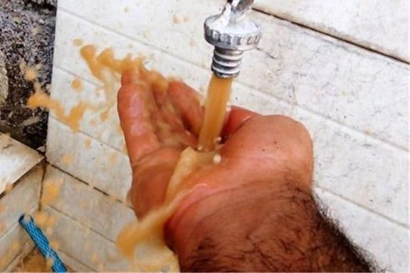 شرکت آب و فاضلاب کشور: آب شرب آلوده صحت ندارد و فیلمهای آن برای تبلیغات دستگاه تصفیه است