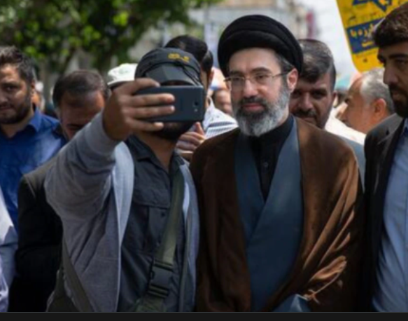 التمهيد لتوريث خلافة المرشد الإيراني عشية اجتماع مجلس الخبراء