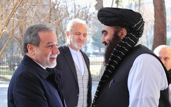 وزير الخارجية الإيراني يزور كابول ويدعو إلى زيادة العلاقات التجارية والثقافية مع طالبان