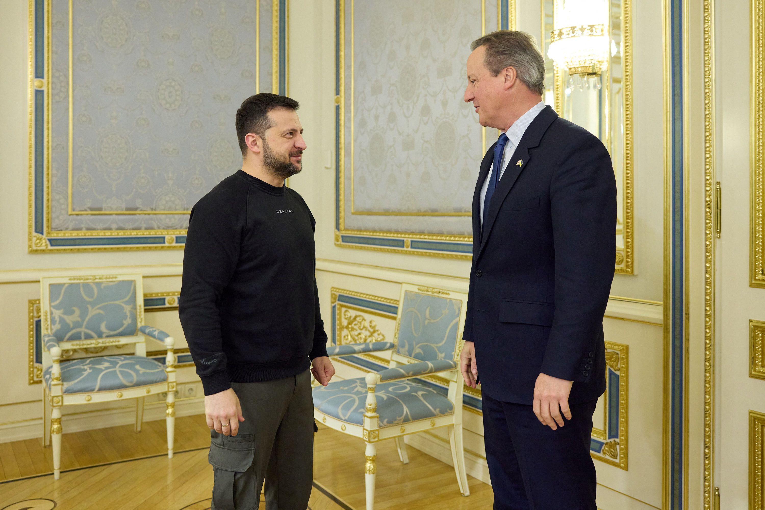 سرنگونی ۱۶ پهپاد و یک موشک روسیه در اوکراین؛ سفر دیوید کامرون به کی‌یف