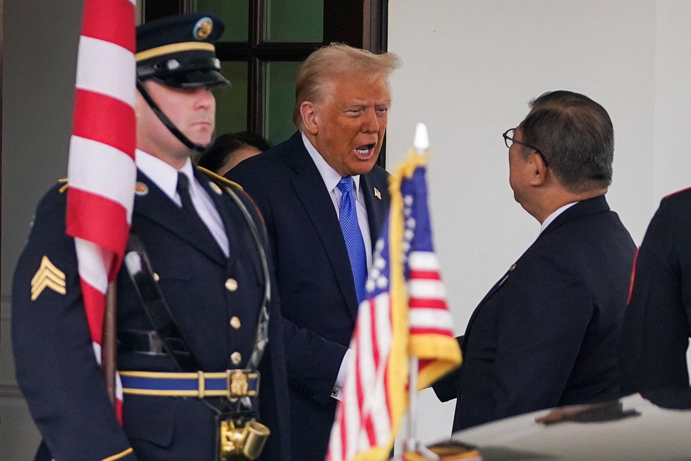 دیدار ترامپ و نخست‌وزیر ژاپن در میانه تنش‌های تجاری جدید