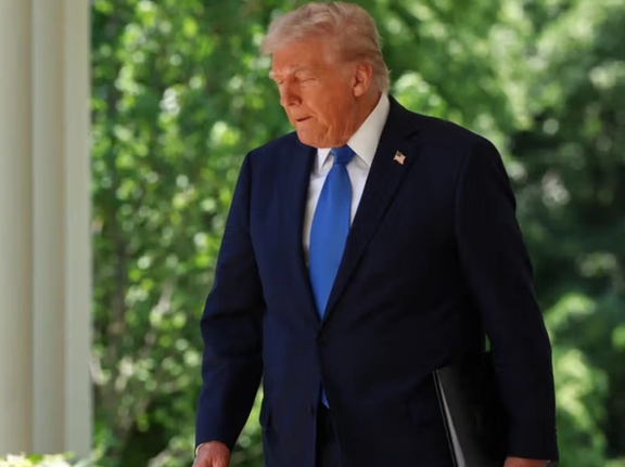 ترامپ: حملات هند به اهدافی در پاکستان مایه تاسف است