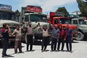 Truckers' strike can paralyze Iranian government, experts say