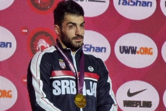 مدال علی ارسلان در کشتی قهرمانی اروپا و توییت رئیسجمهور صربستان برای فرنگیکار سابق ایران