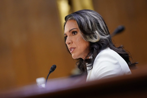 مدیر اطلاعات ملی آمریکا: تهران در حال ساخت سلاح اتمی نیست، شرایط را از نزدیک رصد میکنیم