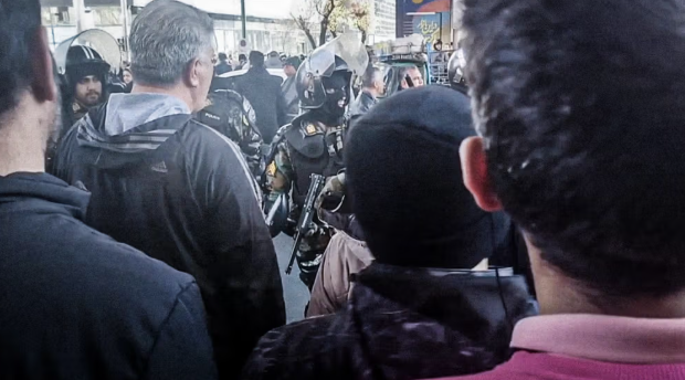 منظمات عمالية ومتقاعدون: ثورة الشعب الإيراني لن تتوقف عن الحركة والتقدم