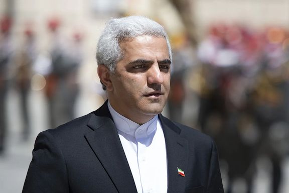 النمسا تستدعي السفير الإيراني بعد نشره صورة لعلم حزب الله اللبناني