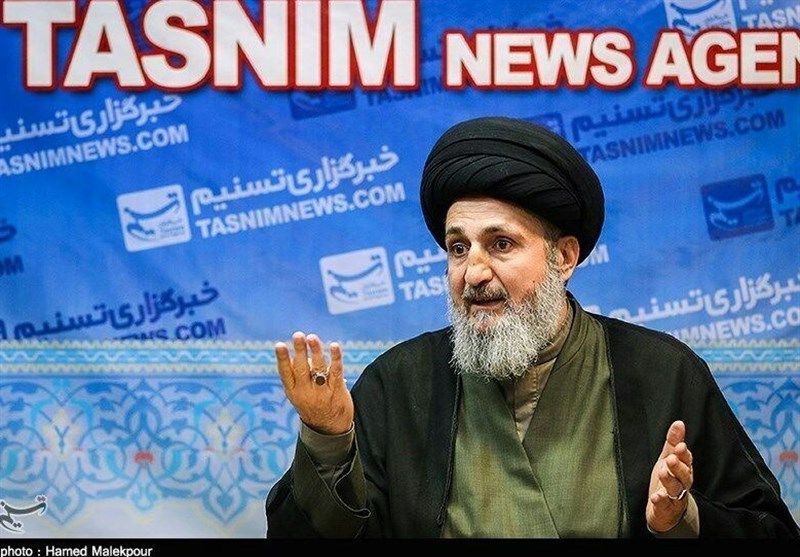 Hameed al-Hussaini, the director Iraq’s section of the Islamic Radio and Television Union, at the office of IRGC-affiliated media outlet Tasnim news agency  (undated)