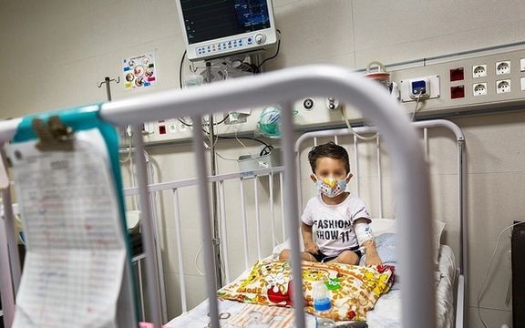 وزارت بهداشت ایران: ۲۰ درصد از مبتلایان به کرونا در موج اومیکرون را کودکان تشکیل میدهند