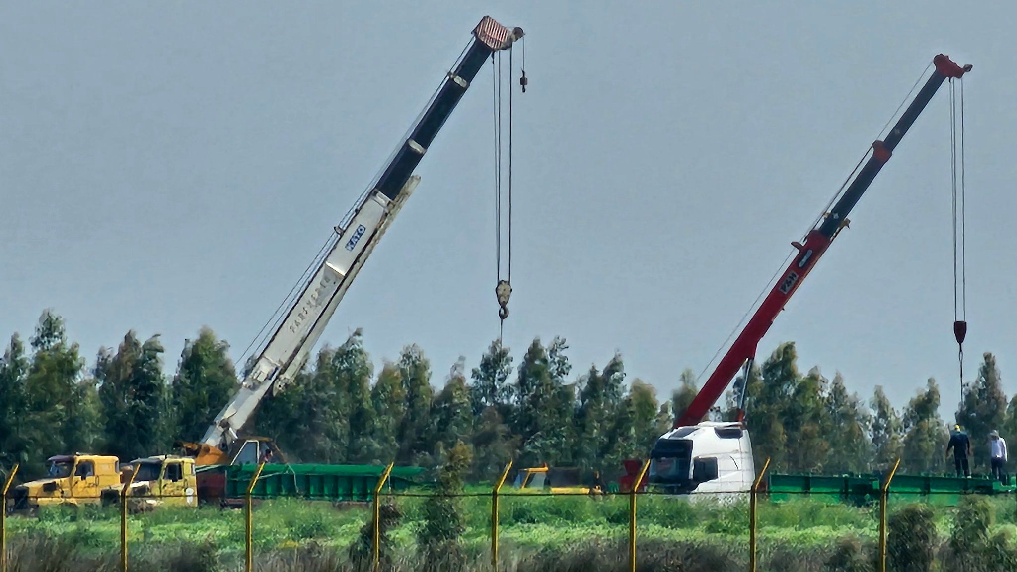 فعالیت غیرقانونی در محل قبلی احداث پتروشیمی در میانکاله ادامه دارد