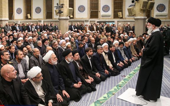 Iranian Activists Decry Government Corruption