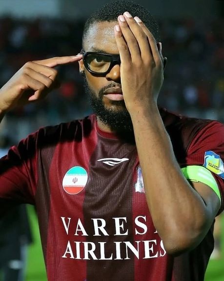 کوین یامگا الگوی اینستاگرامی «همه نگاهها به ایران» را بازنشر کرد