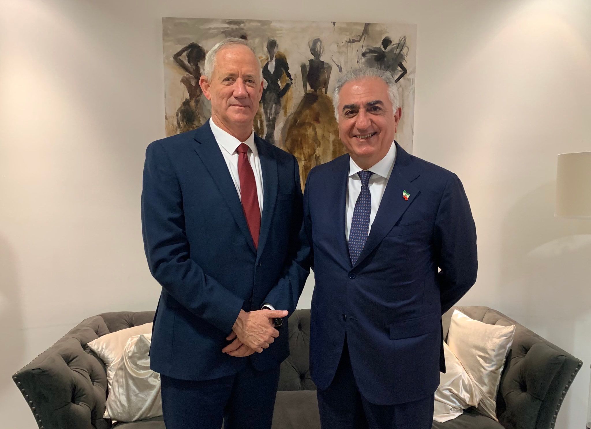 Iran’s Exiled Prince Meets Former Israeli Defense Minister  