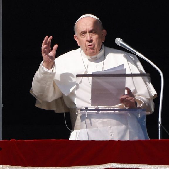 پاپ فرانسیس در پیام سال نو میلادی: خشونت علیه زنان توهین به خداوند است و باید متوقف شود