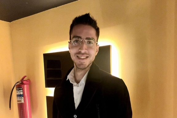 Ali Ramazani, a member of the Iranian National Team in the Microelectronics Olympiad