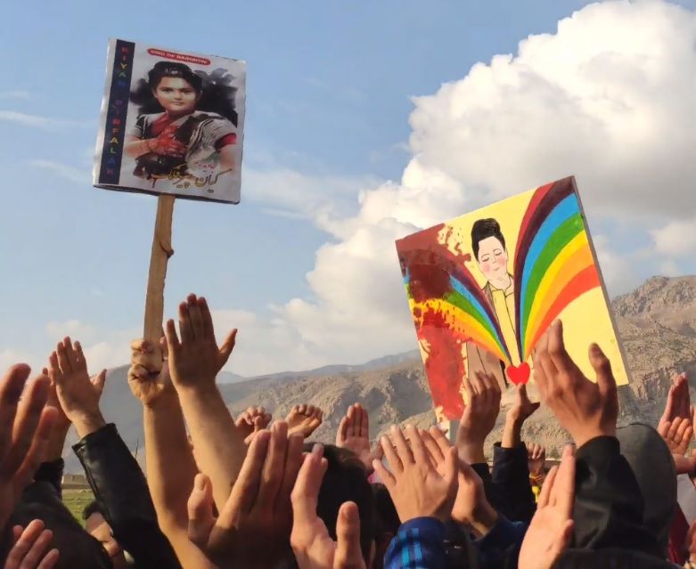 هتاف "الموت لخامنئي" في أربعينية الطفل كيان برفلك جنوب غربي إيران