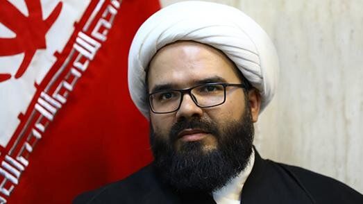 عضو کمیسیون فرهنگی مجلس: بعضی کارهای کشور دست افراد باتقوای بیعرضه است