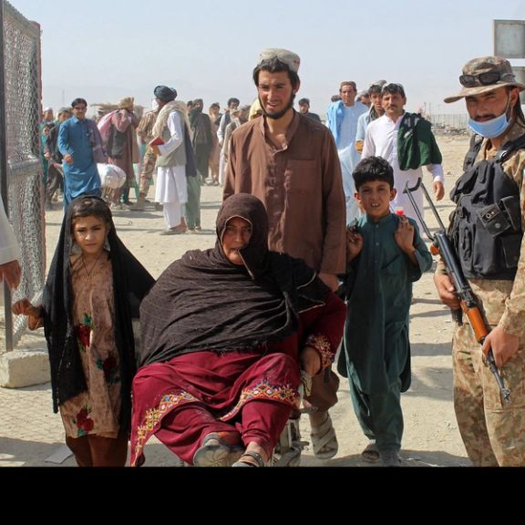 کمیساریای عالی سازمان ملل: همسایگان افغانستان مرزهای خود را برای پناهجویان افغان باز کنند