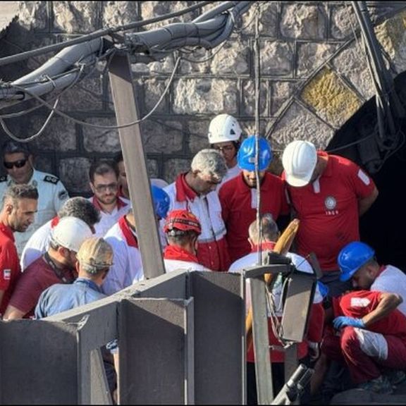 پدر یکی از معدنکاران کشتهشده: به کارگران قطره چشم نمیدادند میگفتند آب به چشمتان بزنید