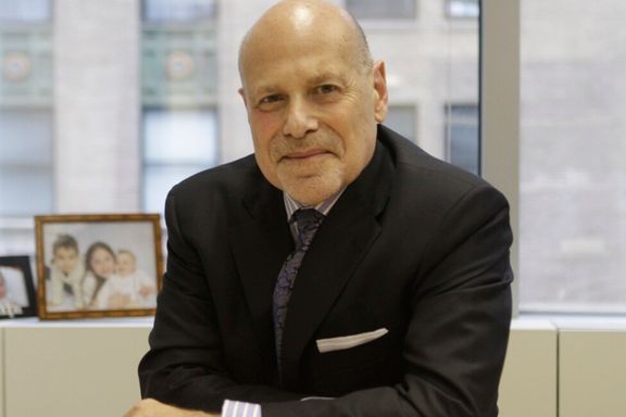 بری روزن: سازمان جهانی گردشگری با امن جلوه دادن ایران، به تهران در گروگانگیری کمک میکند