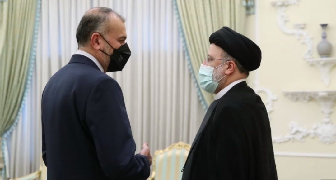 رویترز: ایران با خواسته‌های حداکثری آماده دور جدید مذاکرات اتمی می‌شود