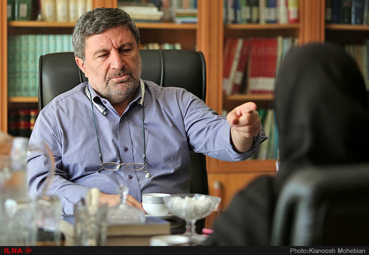 Etemad daily managing editor Elias Hazrati (undated)