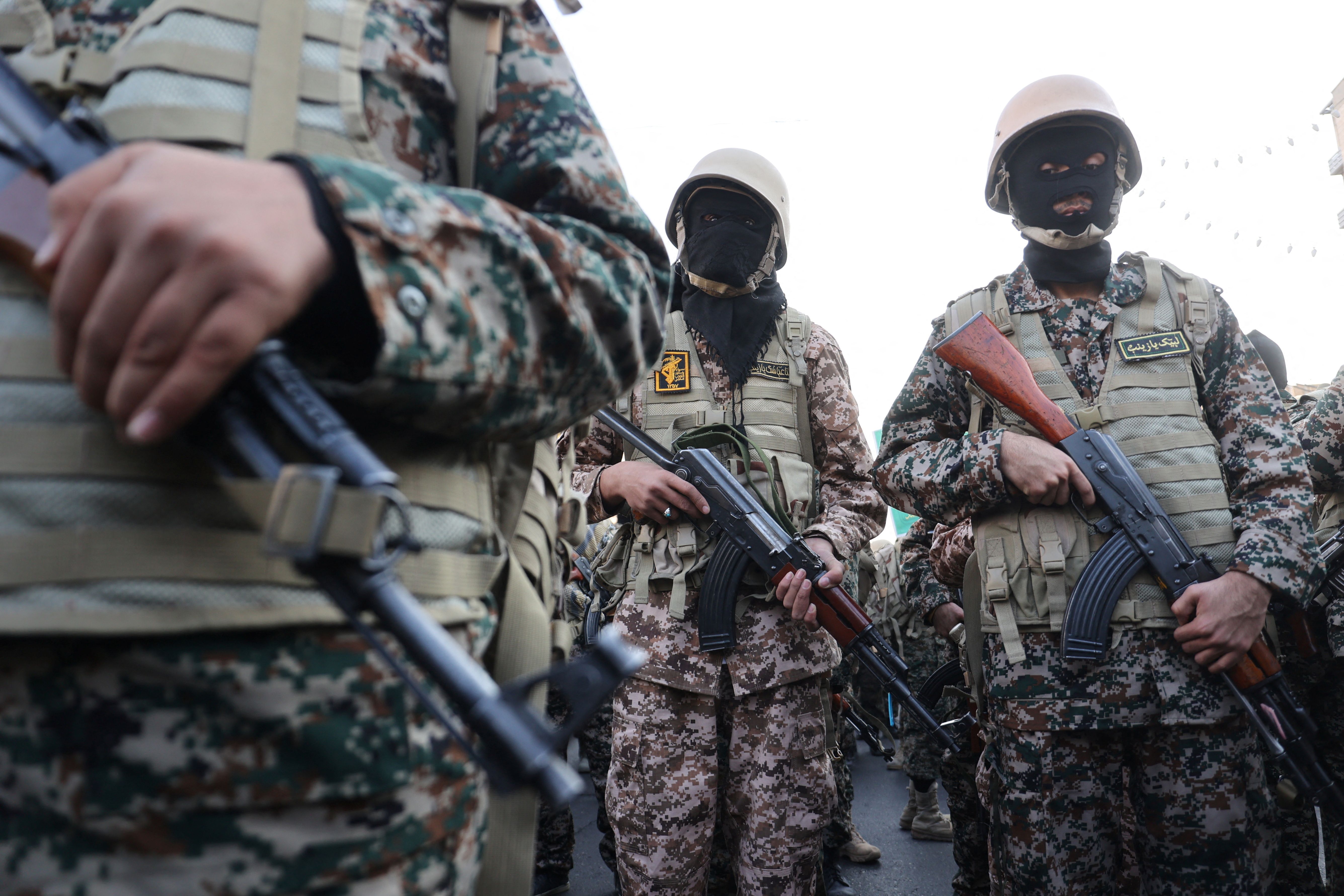 IRGC arrests members of 'spy network' linked to a Persian Gulf country
